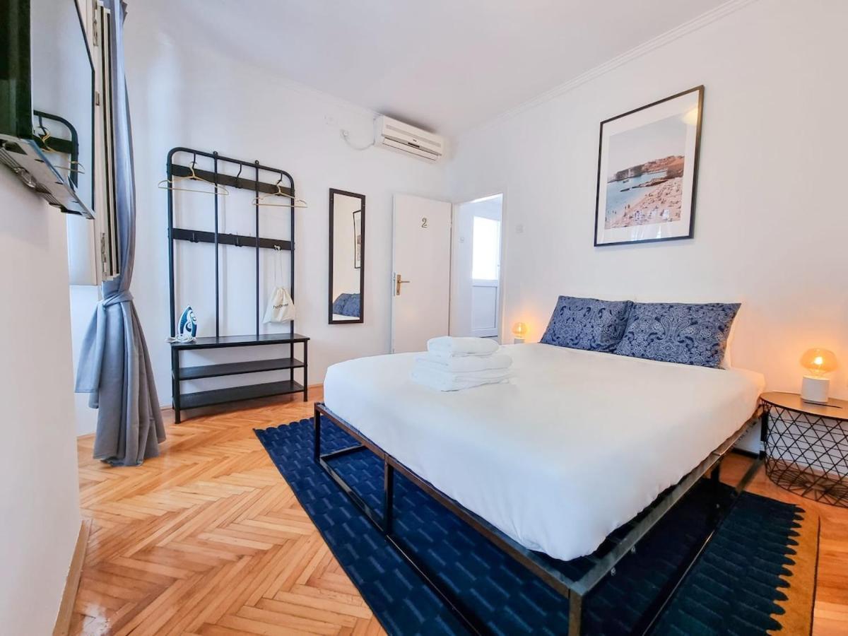 De Spot Guest House - Pile Old Town Gate Дубровник Екстер'єр фото