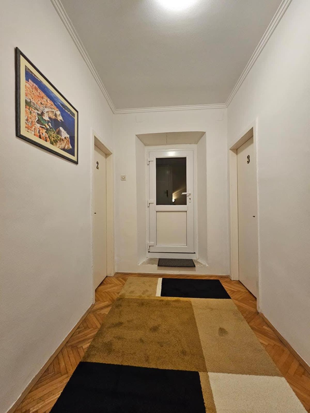 De Spot Guest House - Pile Old Town Gate Дубровник Екстер'єр фото
